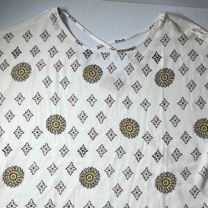 LOFT Cream and Gold Patterned Blouse